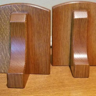 LOT #273: Set of STICKLEY Book Ends w/ Heavy Copper Base #1