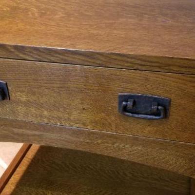 LOT #277: Vintage STICKLEY End Table w/ Drawer