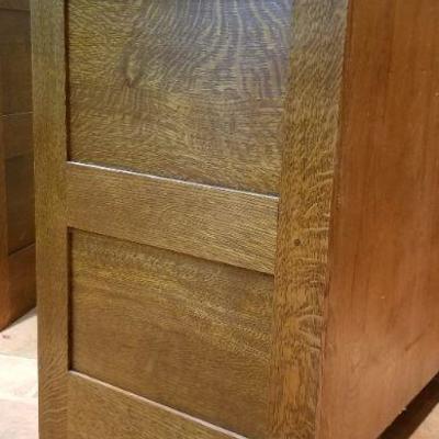 LOT #279: Vintage STICKLEY Storage Cabinet w/ drawer