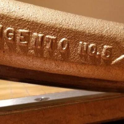 LOT #281: Vintage INGENTO Paper Cutter