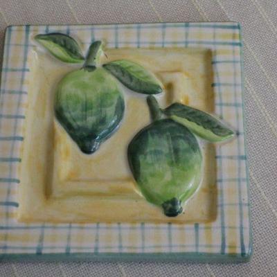 LOT #283: (4) Assorted Hot Plates