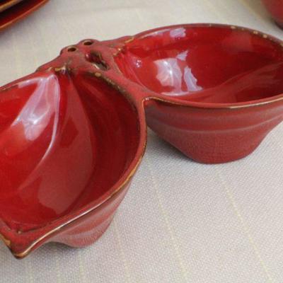 LOT #289: Dark Red VIETRIâ„¢ Made in Italy Dinnerware Set