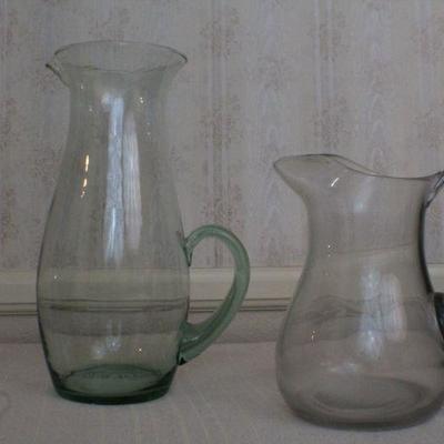 LOT #291: (2) Glass Pitchers