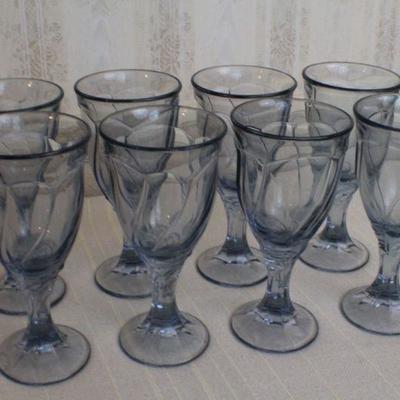 LOT #292: Vintage Blue Drinking Glasses (8) Total 
