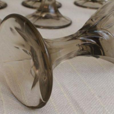 LOT #293: Vintage Brown Drinking Glasses (8) Total