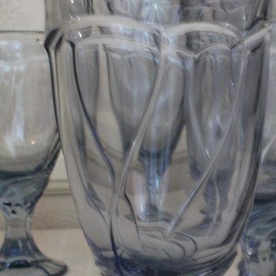 LOT #294: Vintage Blue Drinking Glasses Large (7) Total