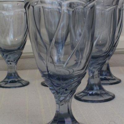 LOT #294: Vintage Blue Drinking Glasses Large (7) Total