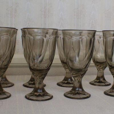 LOT #295: Vintage Brown Drinking Glasses Large (8) Total