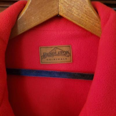 Lot 305: Pendleton Fleece Vest