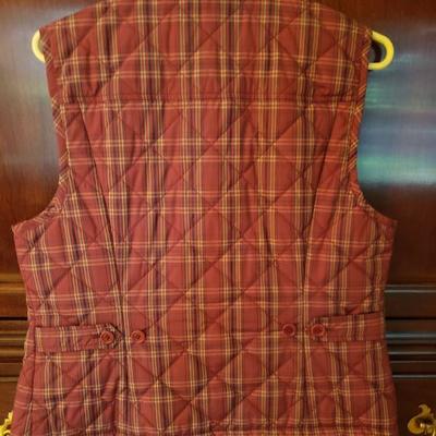 Lot 308: FaÃ§onnable Plaid Quilted Puffer Vest