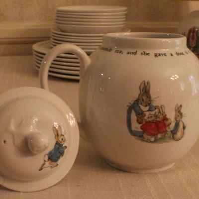LOT #330: HUGE Wedgewoodâ„¢ Beatrix Potter Peter Rabbit Theme China Set