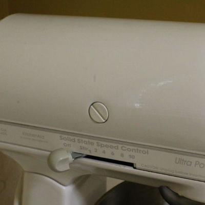 LOT #340: KITCHENAIDâ„¢ Mixer w/ Accessory Bundle
