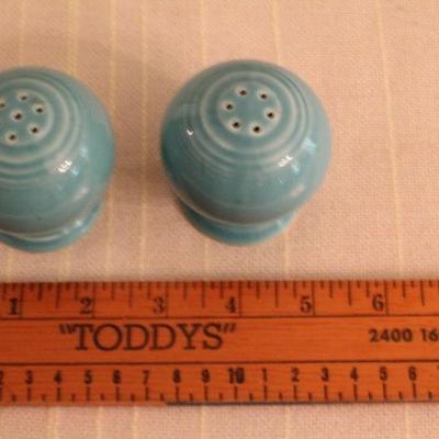 LOT #342: HUGE Mid Century Modern FIESTAâ„¢ Colorful Dinnerware Set