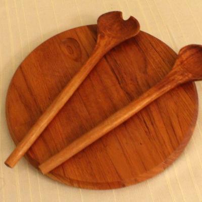 LOT #344: (2) Vintage Wooden Chargers w/ Wooden Salad Spoon and Fork