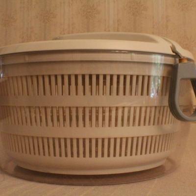 LOT #346: Made in Switzerland Salad/Fruit Spinner by ZYLISSâ„¢