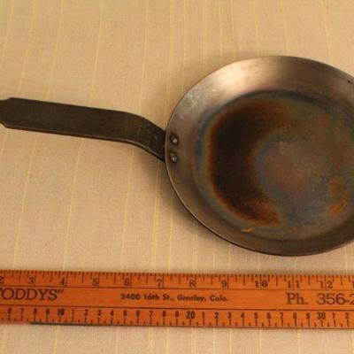 LOT #347: Vintage Made in FRANCE Small Saute Pan 