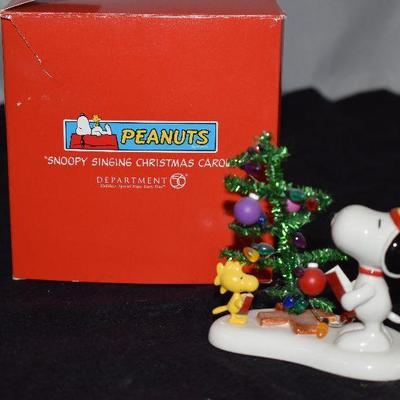 Lot 77:  Snoopy's Christmas