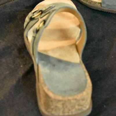 Lot 83: Blue suede Clarks sandals