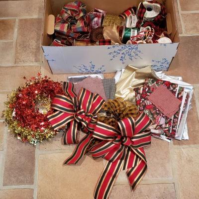 Lot 15: Christmas Crafting Materials 