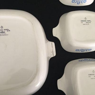 4 Pcs Corningware Lot # 203