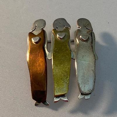 3 Sisters or Best Friends Pin by Far Fetched