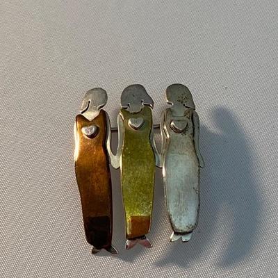 3 Sisters or Best Friends Pin by Far Fetched