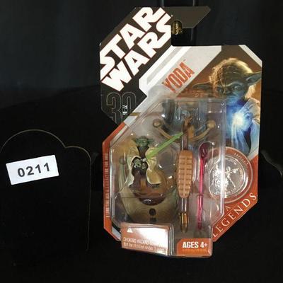Star Wars Yoda 2007 Hasbro New in Box Lot # 211
