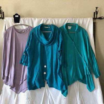 Lot of 3 Soft Surroundings Brand Ladies Tops Lot # 163