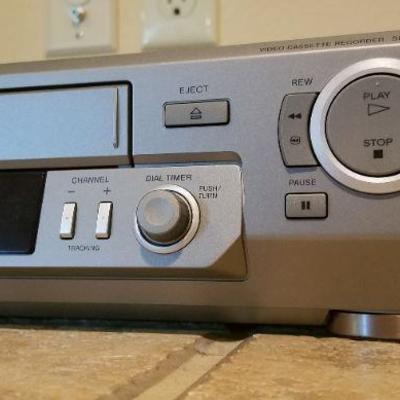 LOT #34: Sony VHS Player TESTED A+