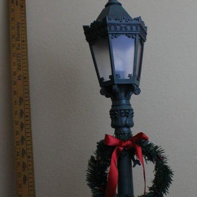 LOT #53: Vintage Christmas Light Pole (TESTED A+)