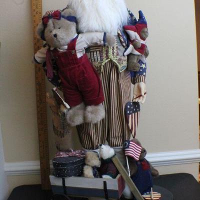 LOT #59: LARGE Santa Claus Figure w/ Patriotic Theme