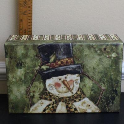 LOT #63: Set of (3) Graduated Gift or Storage Boxes by BOB'S BOXESâ„¢