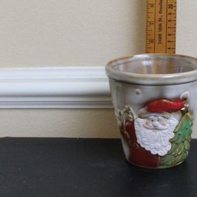 LOT #70: (3) Coffee Mugs Holiday Theme