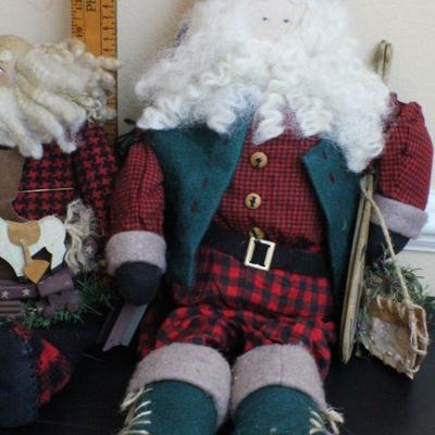 LOT #79: (2) Santa Claus Soft Dolls Unmarked 
