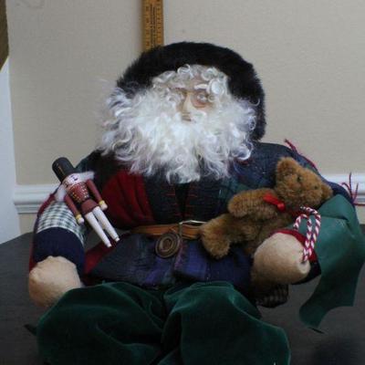 LOT #80: Large Sitting Santa Claus by Ye Olde Santa Maker by DEE GARR