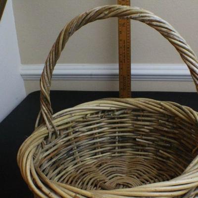 LOT #84: Large Woven Basket