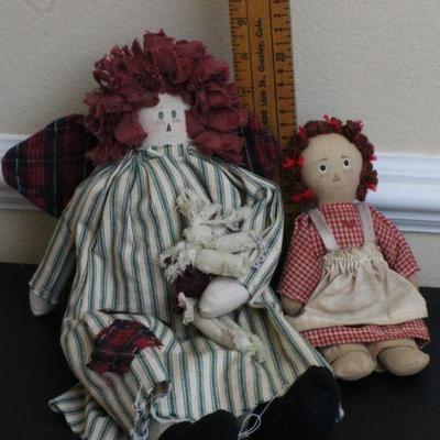 LOT #90: (2) Vintage Children's Soft Dolls