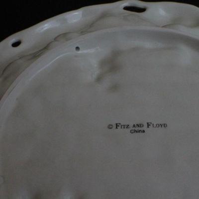 LOT #94: Pair of Fitz and Floydâ„¢ Large Christmas Themed Serving Dishes