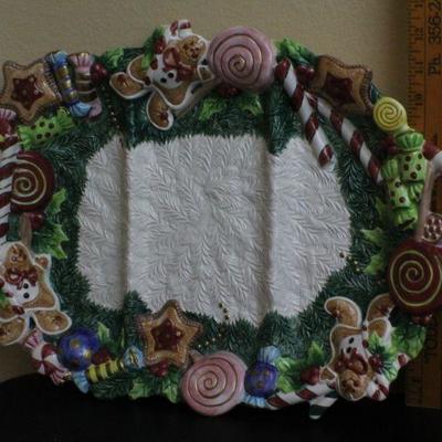 LOT #94: Pair of Fitz and Floydâ„¢ Large Christmas Themed Serving Dishes