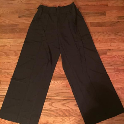 LULULEMON SIZES 10-12 AVAILABLE