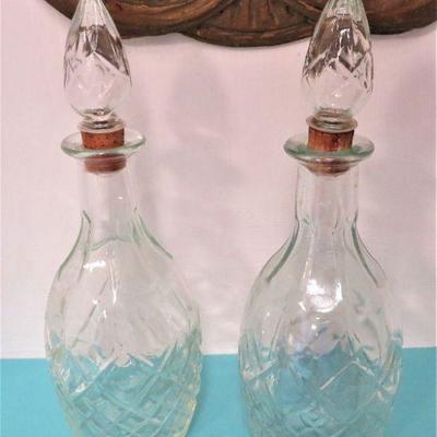 London Winery Wine Decanters Vintage Glass w/ Cork Stopper 11
