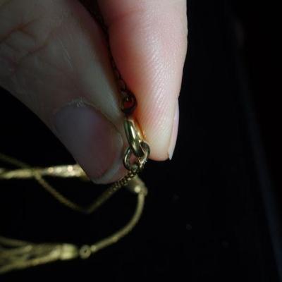 Gold Tone Tassel Necklace 