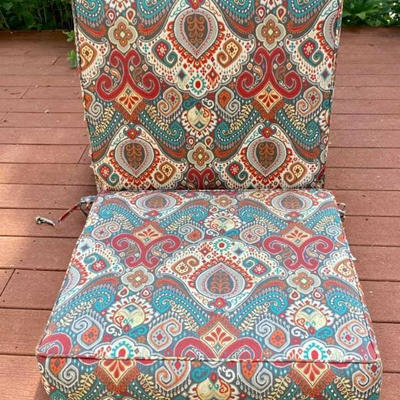 OUTDOOR CUSHIONS (SET OF 3)