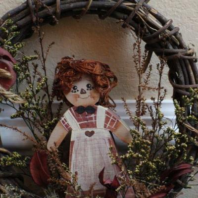 LOT #106: (2) Small Wreaths
