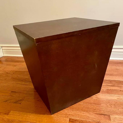 WOODEN TRUNK 
