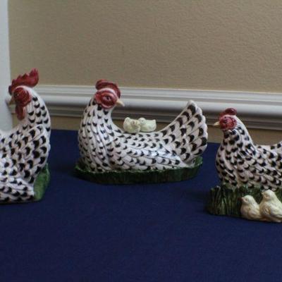 LOT #115: Fitz and Floyd ( 4) Roosters Home/Kitchen Deco