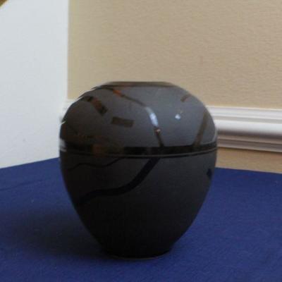 LOT #118: Small Black Pottery Vessel
