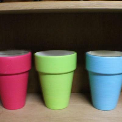 LOT #119: (3) Small Colorful Flower Pots