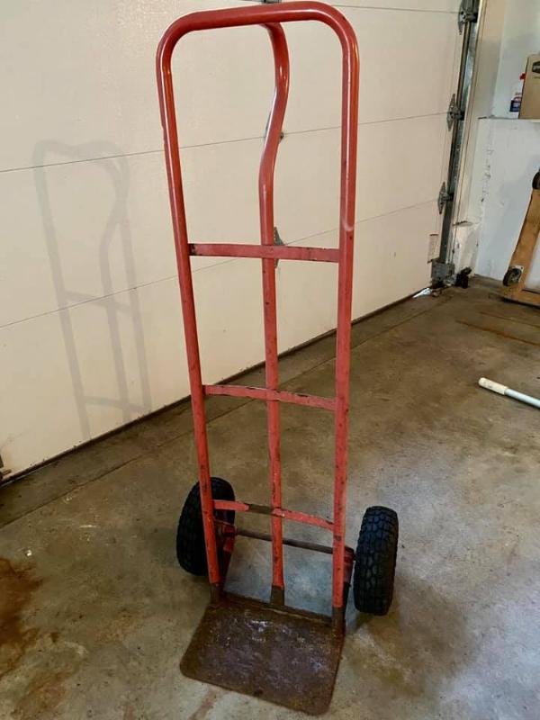 HAND TRUCK DOLLY