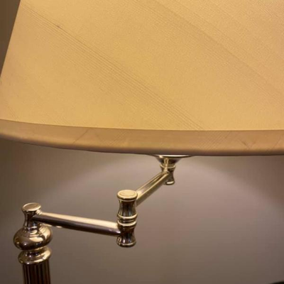 FLOOR & TABLE LAMPS